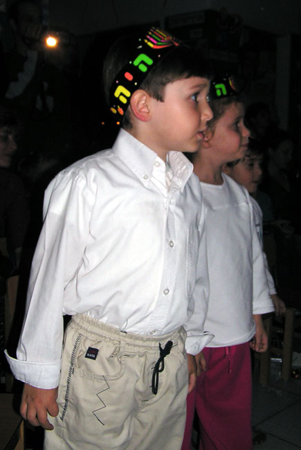 yoni2